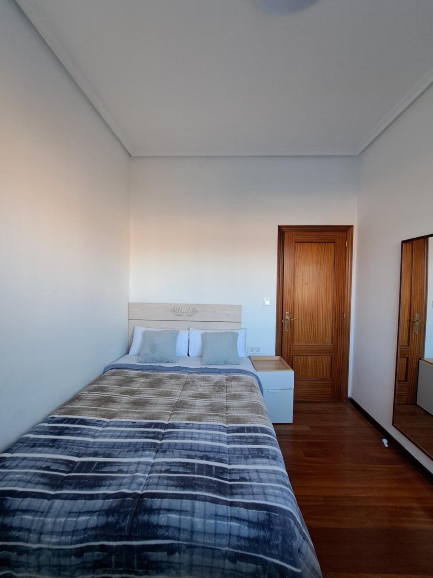 Piso Centrico En Bilbao Lejlighed Værelse billede